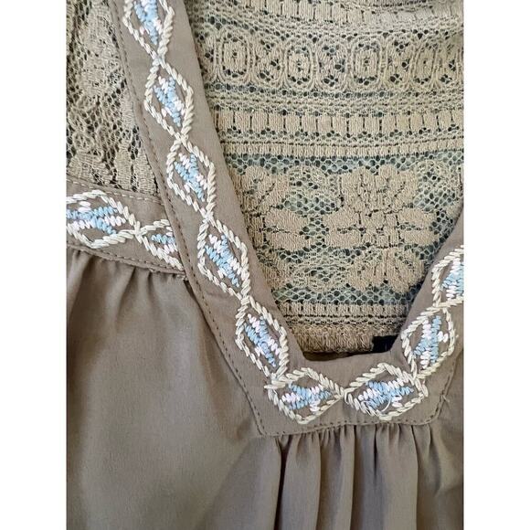 Cowgirl legend embroidered peasant blouse size  M - Picture 3 of 7